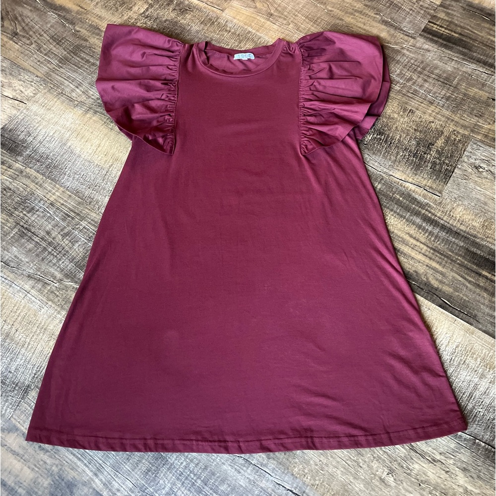 TCEC Flutter Sleeve Shift Dress Fall Color Maroon/Burgundy  Size Medium